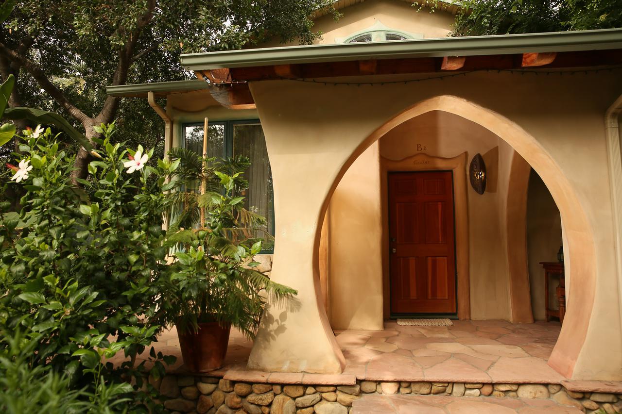 The Emerald Iguana Inn Ojai Exterior photo