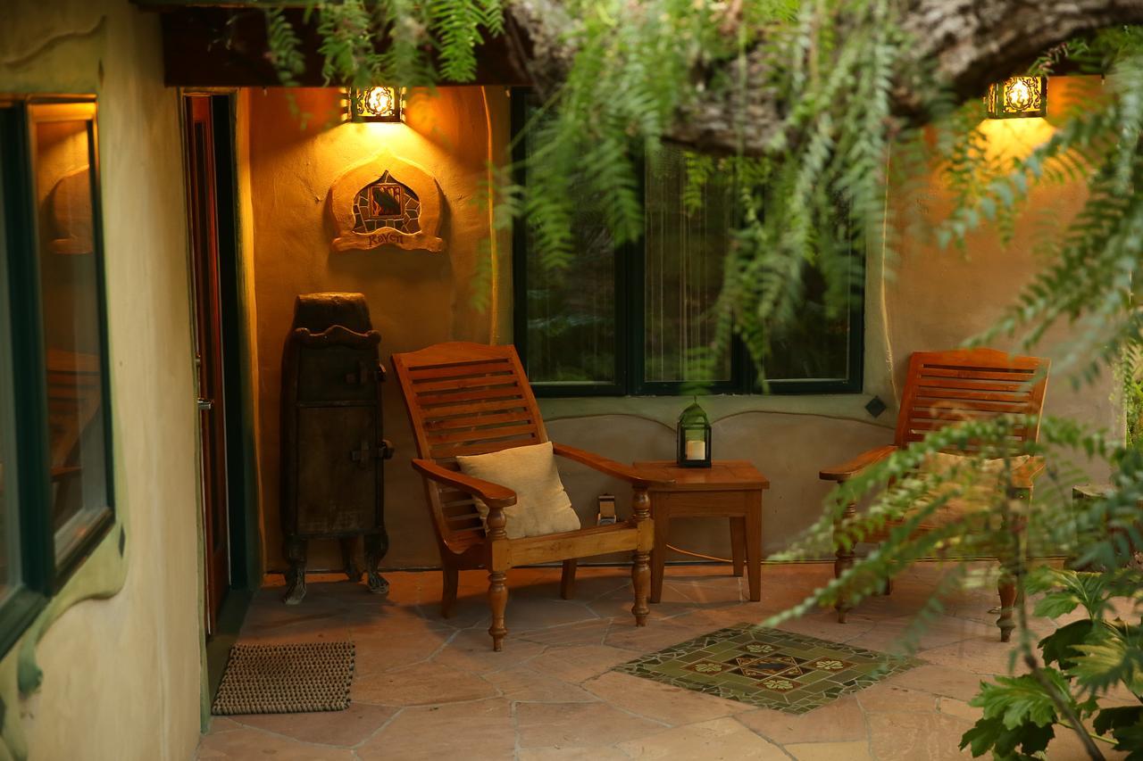 The Emerald Iguana Inn Ojai Exterior photo